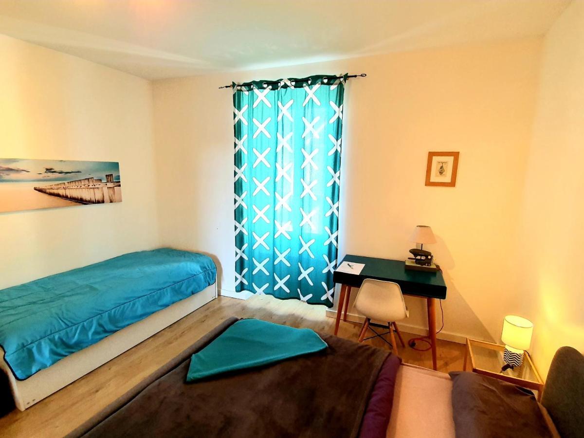 Studio Tout Confort Avec Vue Cathedrale A St Patern Vannes-Centre Apartment Exterior foto