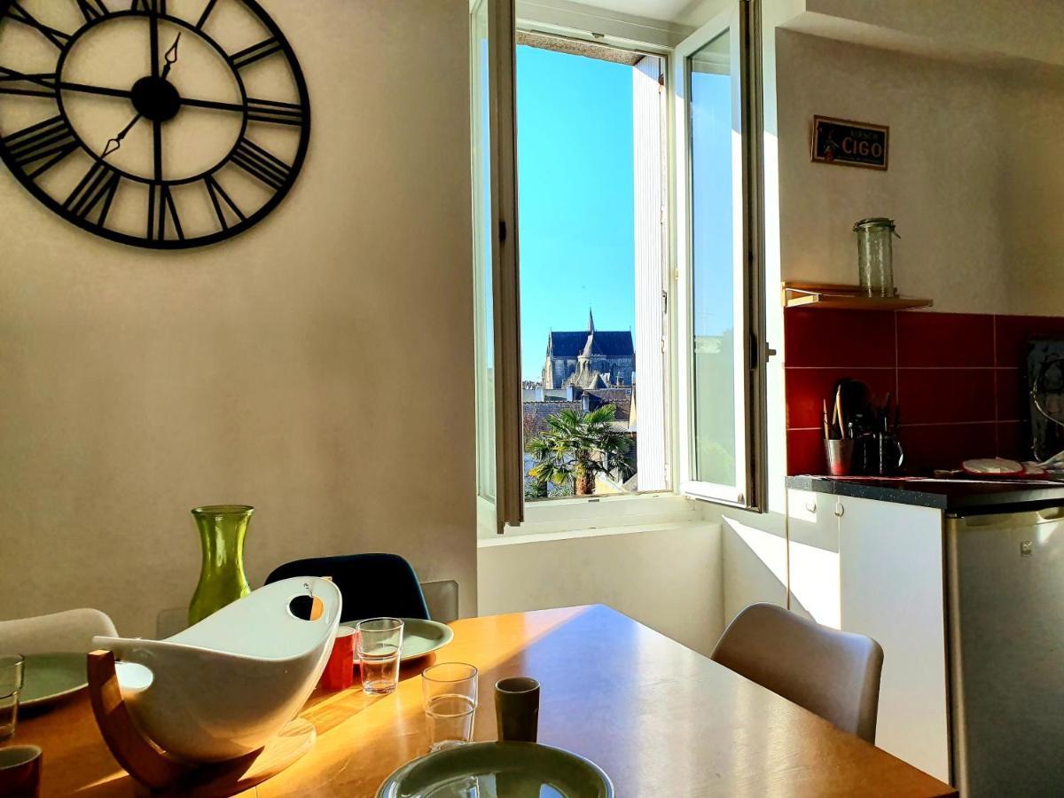 Studio Tout Confort Avec Vue Cathedrale A St Patern Vannes-Centre Apartment Exterior foto