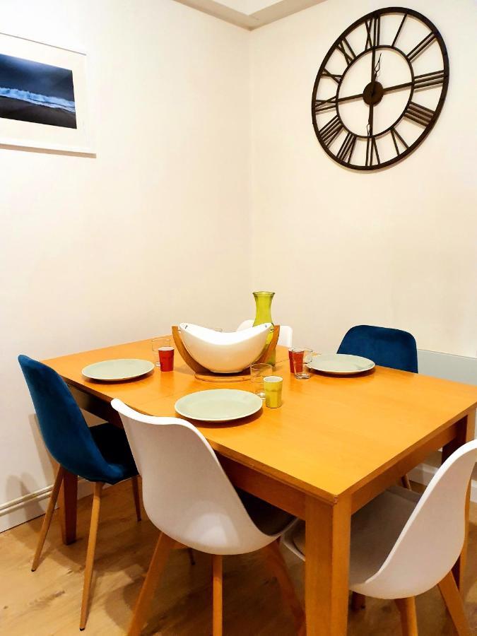 Studio Tout Confort Avec Vue Cathedrale A St Patern Vannes-Centre Apartment Exterior foto